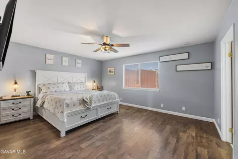 Bedroom - 39443 E 162nd St, Palmdale, CA 93591 photo 2 of 3