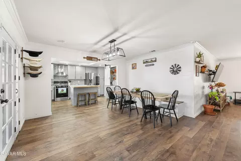 Dining - 39443 E 162nd St, Palmdale, CA 93591 photo 1 of 4