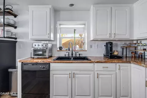 2017 Avenue K10 W, Lancaster, CA 93536 photo 13