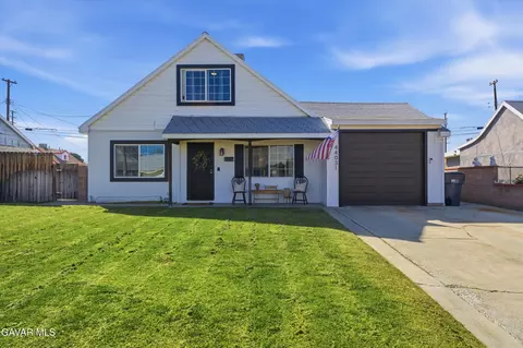 44031 Hoban Ave, Lancaster, CA 93534