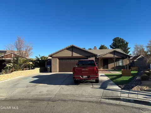 37610 Ruby Ln, Palmdale, CA 93552