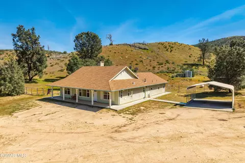 46472 Kings Canyon Rd, Lancaster, CA 93536