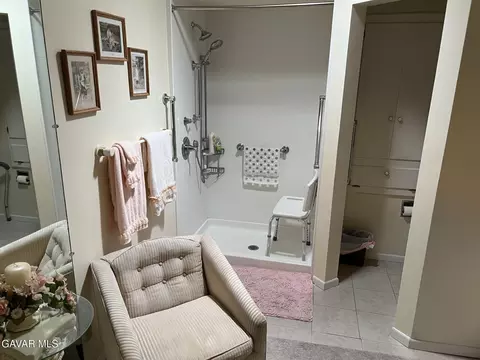 Bath - 44705 Lowtree Ave, Lancaster, CA 93534 photo 2 of 3