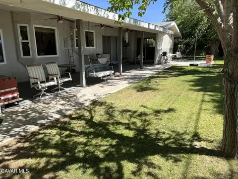Exterior - 44705 Lowtree Ave, Lancaster, CA 93534 photo 3 of 4