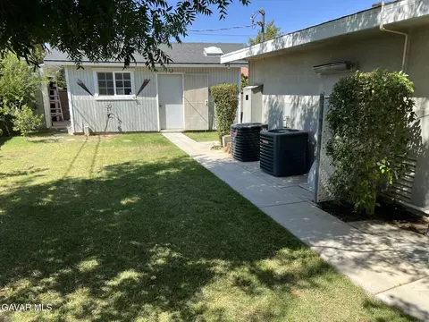 Exterior - 44705 Lowtree Ave, Lancaster, CA 93534 photo 4 of 4