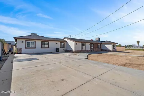 40903 17th St W, Palmdale, CA 93551