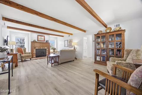 29210 Greenwater Dr, Tehachapi, CA 93561 photo 6