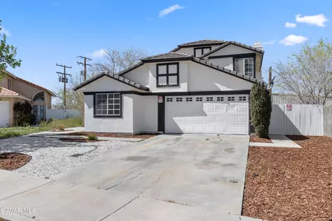 Exterior - 45221 Calico St, Lancaster, CA 93535 photo 3 of 6