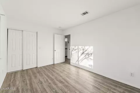 Bedroom - 40974 156th St, Lancaster, CA 93535 photo 2 of 5