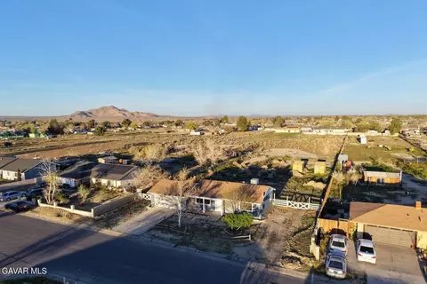 View/Area - 40974 156th St, Lancaster, CA 93535 photo 3 of 3