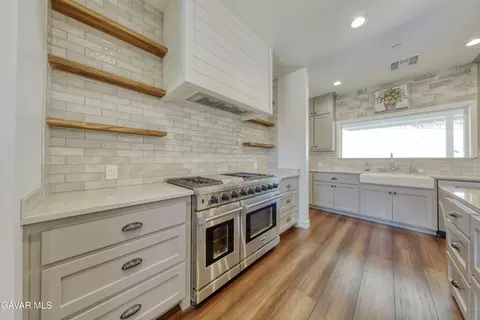 25904 Bear Valley Rd, Tehachapi, CA 93561 photo 18