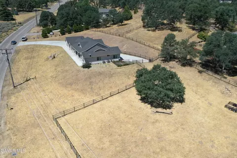 25904 Bear Valley Rd, Tehachapi, CA 93561 photo 56