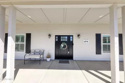25904 Bear Valley Rd, Tehachapi, CA 93561 photo 8