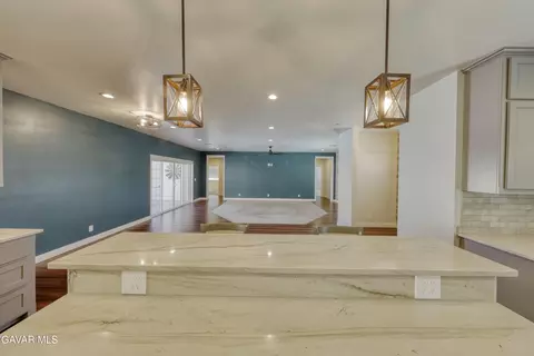 25904 Bear Valley Rd, Tehachapi, CA 93561 photo 20