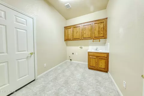 Other - 23780 Coyote Ct, Tehachapi, CA 93561 photo 10 of 15