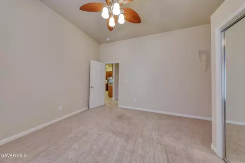 Bedroom - 23780 Coyote Ct, Tehachapi, CA 93561 photo 3 of 5