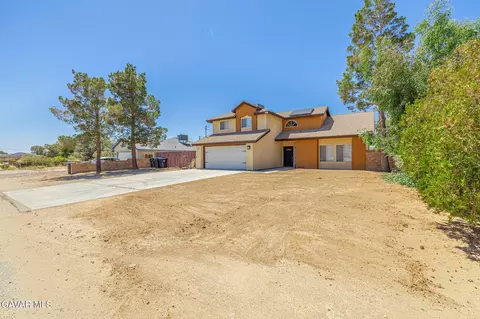 9950 Karen Ave, California City, CA 93505