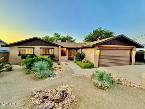 4015 Avenue L2 W, Quartz Hill, CA 93536