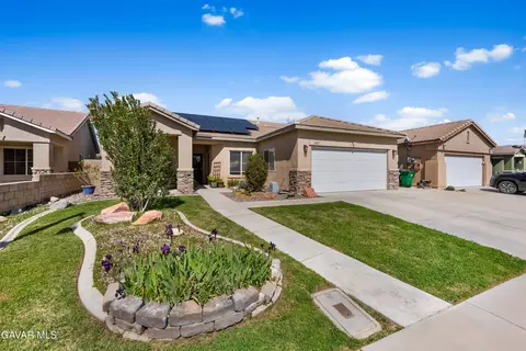 1807 Avenue H4 W, Lancaster, CA 93534