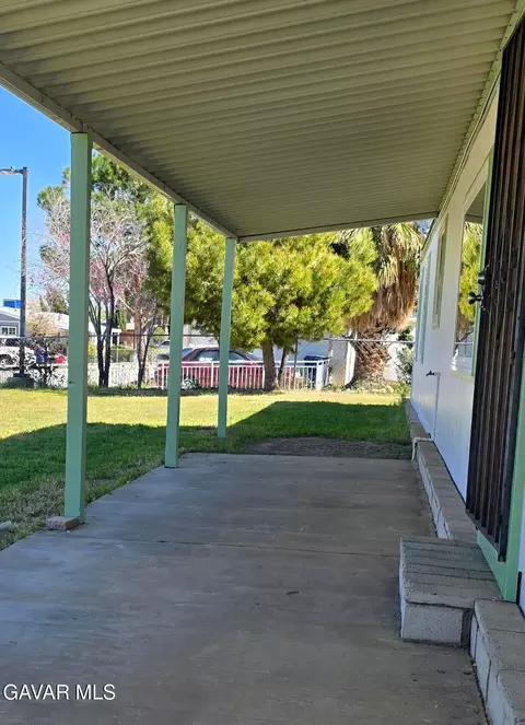 1030 East Avenue S 9 #.., Palmdale, CA 93550 photo 2