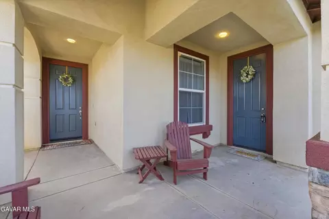 Exterior - 1306 Miranda Ct, Tehachapi, CA 93561 photo 6 of 9