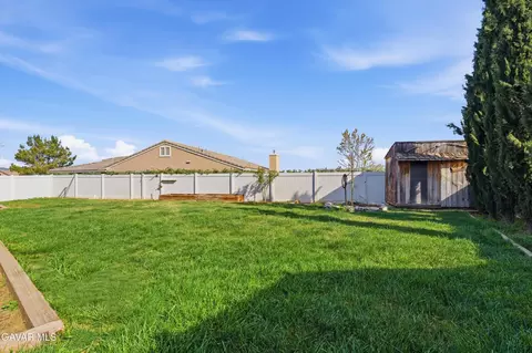 Exterior - 1306 Miranda Ct, Tehachapi, CA 93561 photo 7 of 9