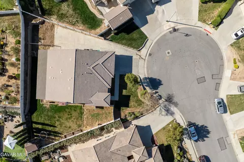 View/Area - 1306 Miranda Ct, Tehachapi, CA 93561 photo 4 of 9