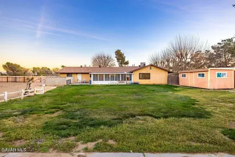 8155 Ave E W, Lancaster, CA 93536 photo 39