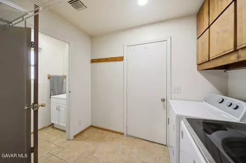 8155 Ave E W, Lancaster, CA 93536 photo 33