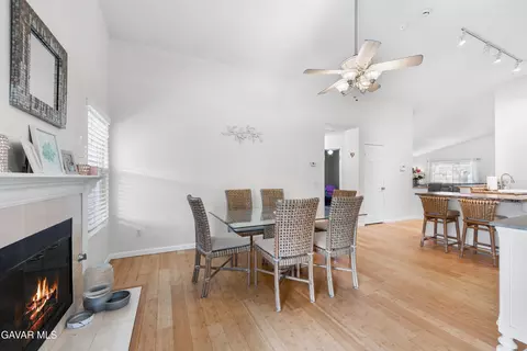 Dining - 3316 Avenue K4 E, Lancaster, CA 93535 photo 3 of 3