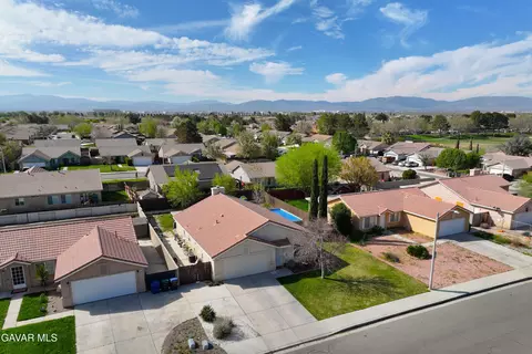 View/Area - 3316 Avenue K4 E, Lancaster, CA 93535 photo 1 of 6