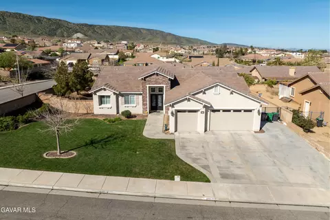 41715 Chianti Ct, Palmdale, CA 93551