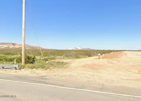 8499 Montiverde Rd W, Rosamond, CA 93560
