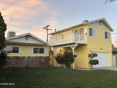 554 Avenue J11 W, Lancaster, CA 93534