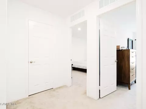 2113 E Donatello St, Lancaster, CA 93535 photo 15