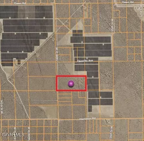 140 Th St, Rosamond, CA 93560 photo 2
