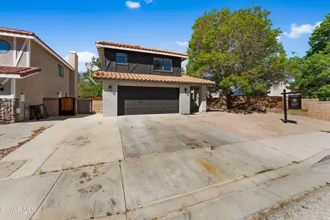 2529 Avenue K9 W, Lancaster, CA 93536