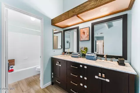 Bath - 44246 Ruthron Ave, Lancaster, CA 93536 photo 1 of 5