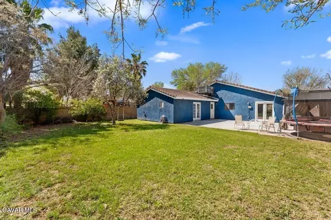 Exterior - 44246 Ruthron Ave, Lancaster, CA 93536 photo 4 of 5