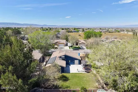 View/Area - 44246 Ruthron Ave, Lancaster, CA 93536 photo 3 of 3