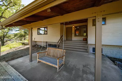Exterior - 23580 Timberline Way, Tehachapi, CA 93561 photo 3 of 8