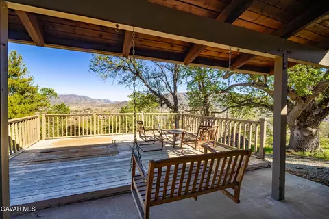 Exterior - 23580 Timberline Way, Tehachapi, CA 93561 photo 4 of 8
