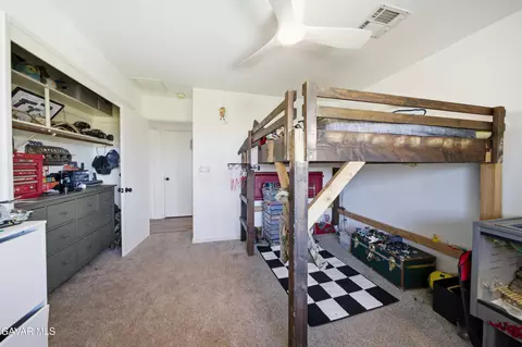 Bedroom - 23580 Timberline Way, Tehachapi, CA 93561 photo 3 of 5