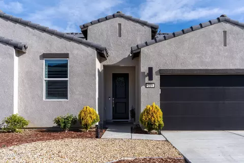 Exterior - 219 Artina Ct, Tehachapi, CA 93561 photo 5 of 7