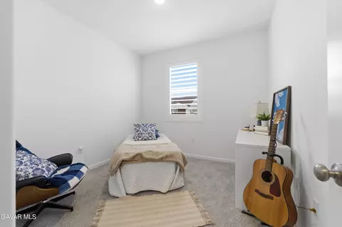 Bedroom - 219 Artina Ct, Tehachapi, CA 93561 photo 2 of 4