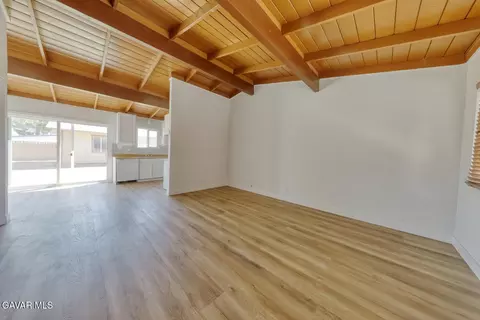 Living - 15972 Rexroth Dr, Mojave, CA 93501 photo 1 of 5