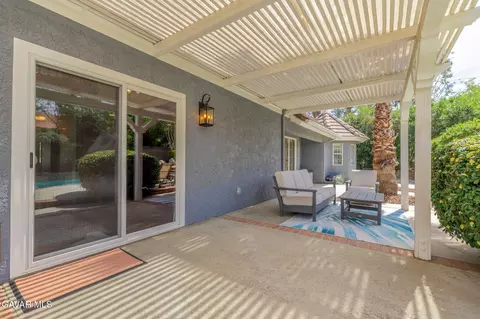 Exterior - 41605 Crispi Ln, Lancaster, CA 93536 photo 7 of 14