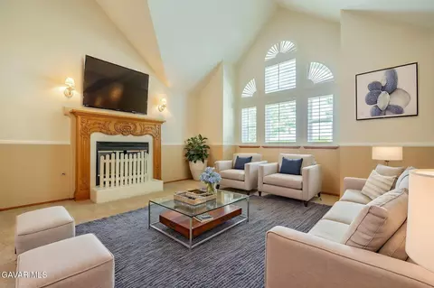 Living - 41605 Crispi Ln, Lancaster, CA 93536 photo 1 of 5