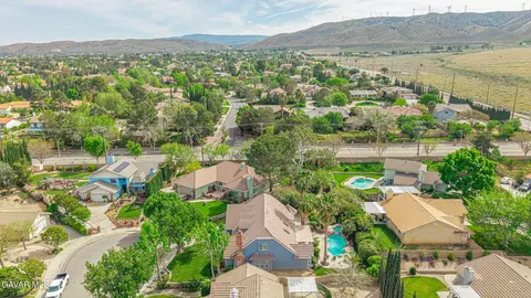 View/Area - 41605 Crispi Ln, Lancaster, CA 93536 photo 7 of 14