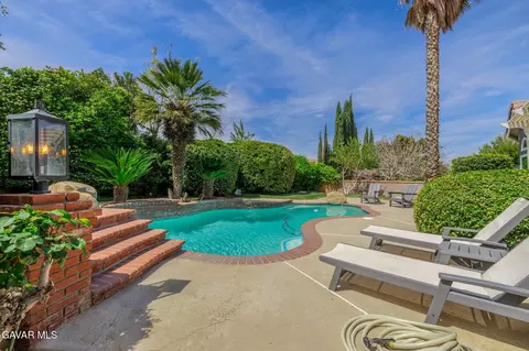 Exterior - 41605 Crispi Ln, Lancaster, CA 93536 photo 5 of 14